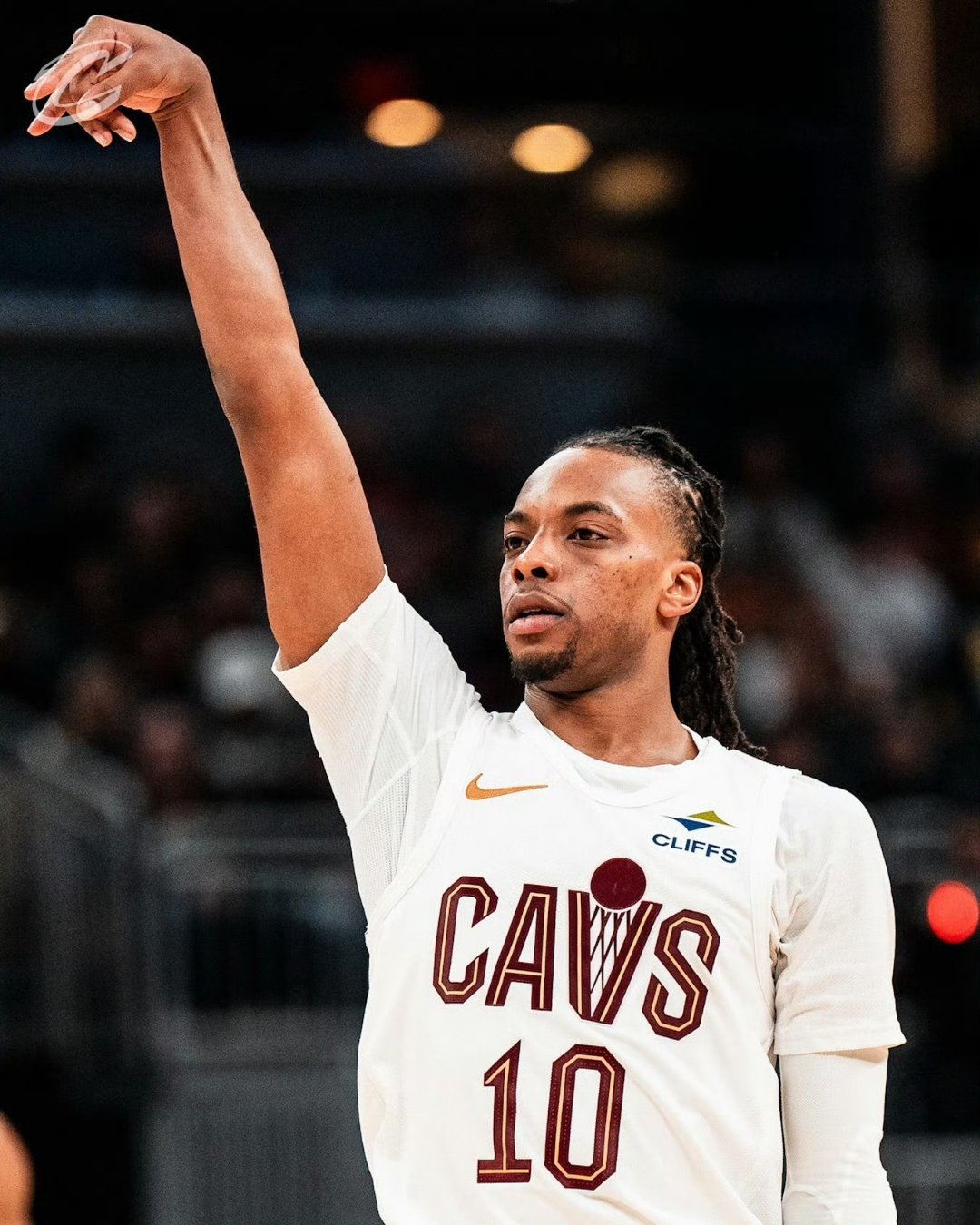 步行者鏖战爵士,萨姆·米切尔爆发神勇的简单介绍 步行者鏖战爵士,萨姆·米切尔爆发神勇的简单介绍