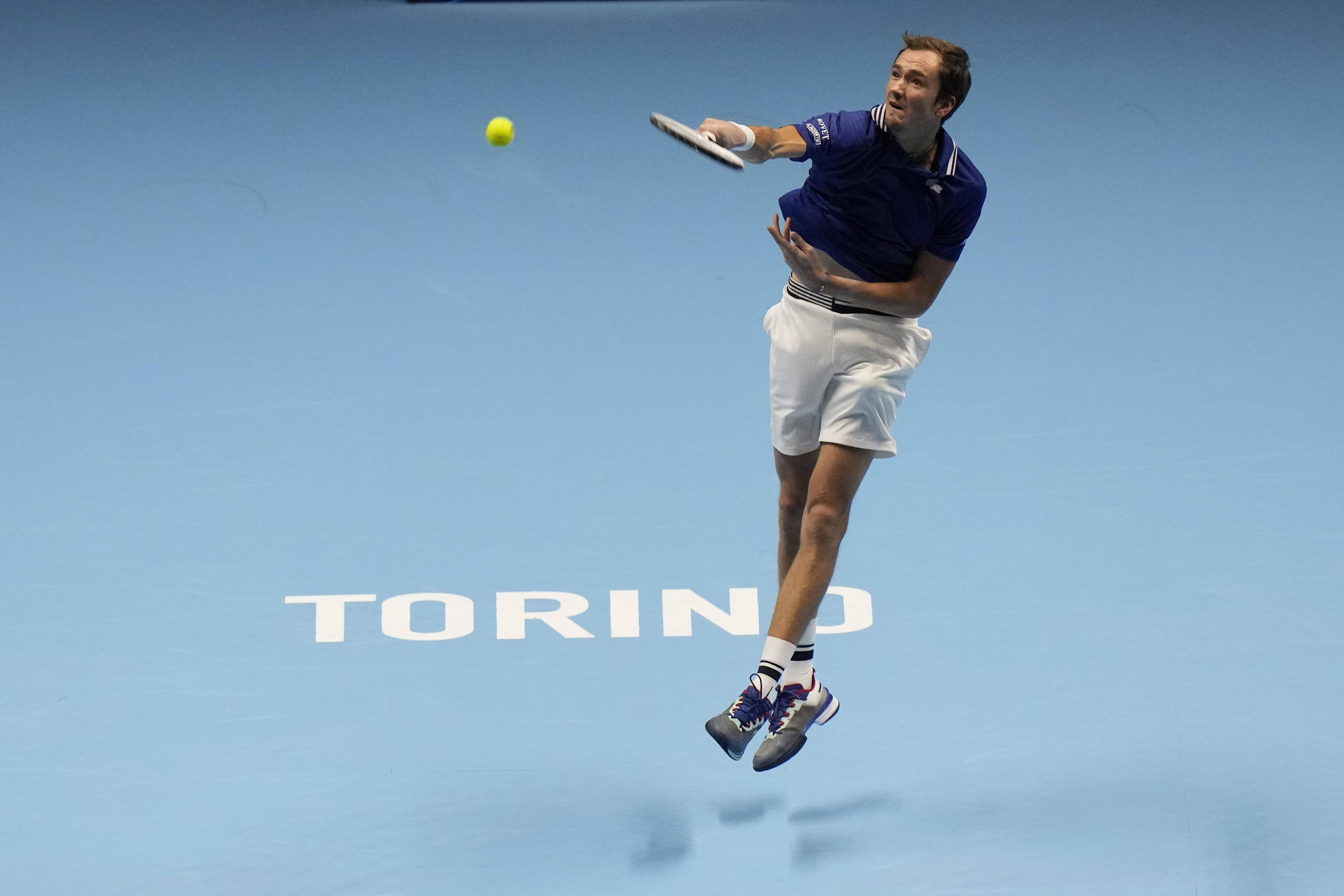 澳大利亚网球队逆转世界网球队,梅德韦杰夫关键制胜 澳大利亚网球队逆转世界网球队,梅德韦杰夫关键制胜