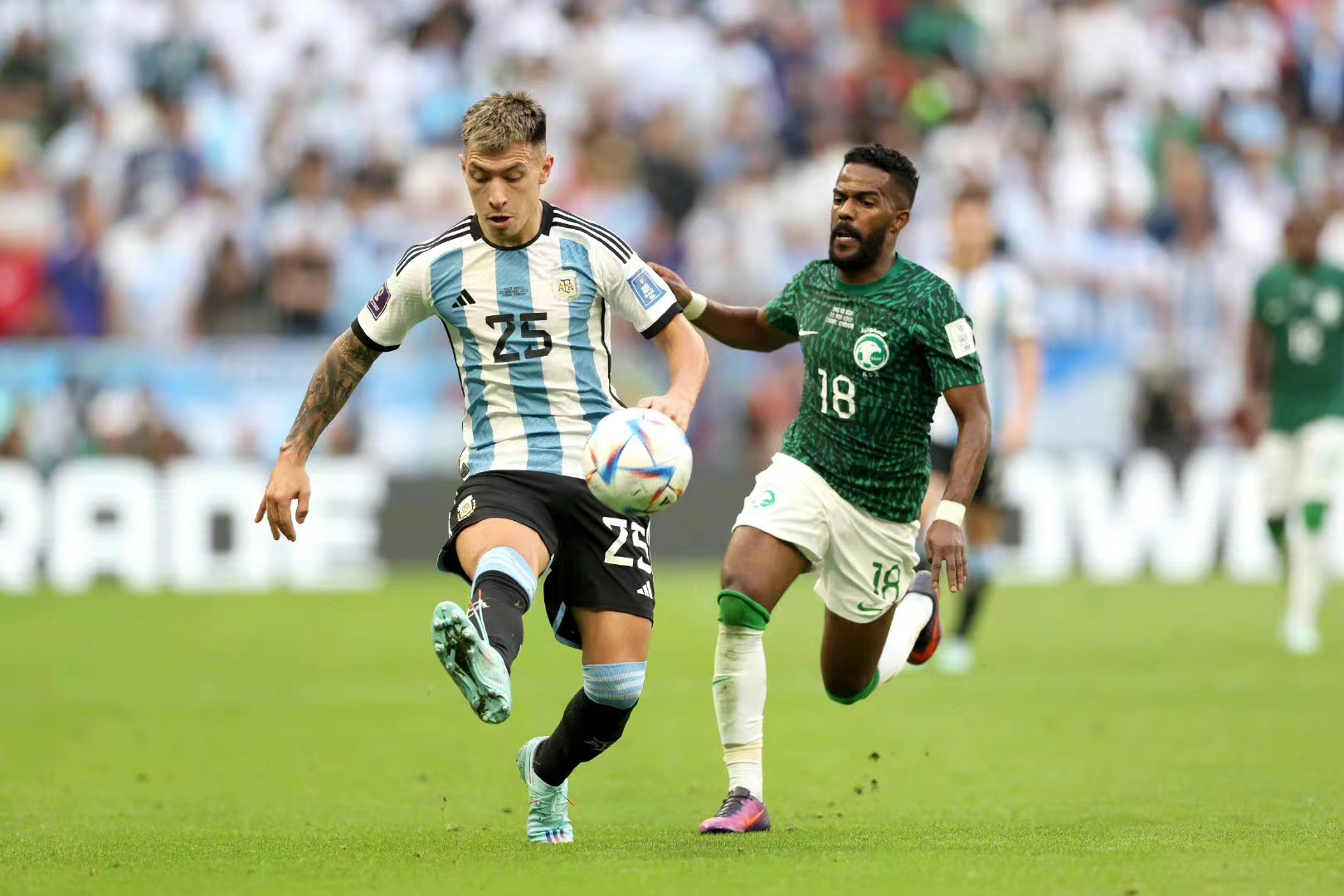 美国绝杀乌拉圭,马丁内利状态火热的简单介绍 美国绝杀乌拉圭,马丁内利状态火热的简单介绍