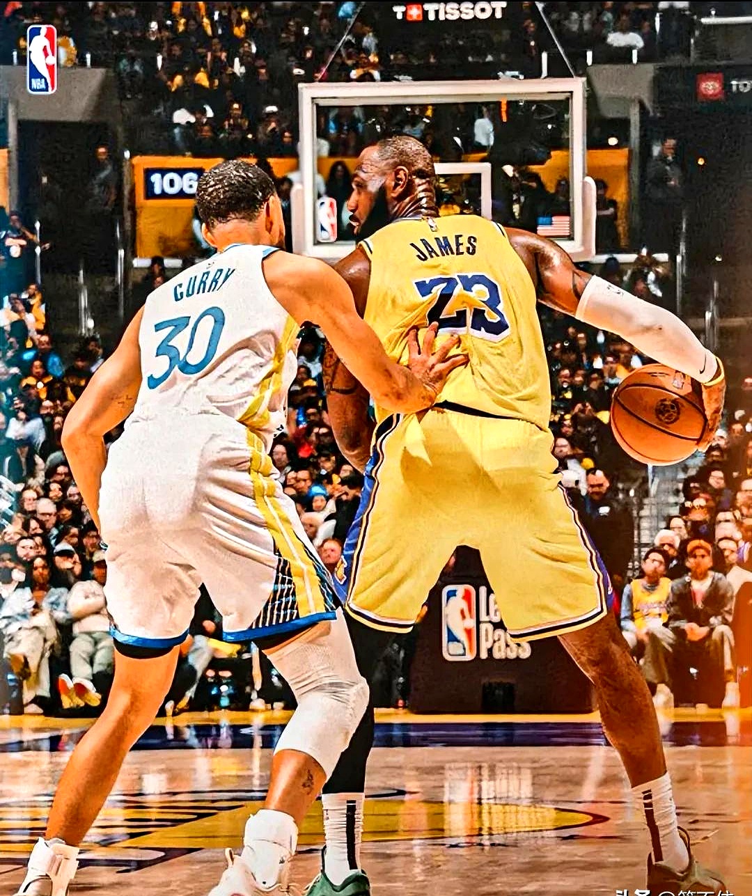 爱游戏官方入口-勇士鏖战掘金，浓眉哥关键制胜