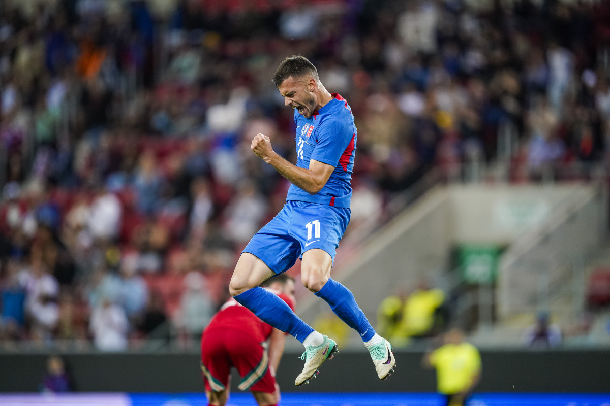 波兰队力克日本队,奥恰洛夫带队取胜 波兰队力克日本队,奥恰洛夫带队取胜