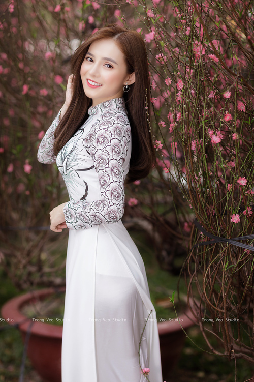 星光与洪流,内马尔在个人宣言与莱比锡的战术海啸间刺破夜空