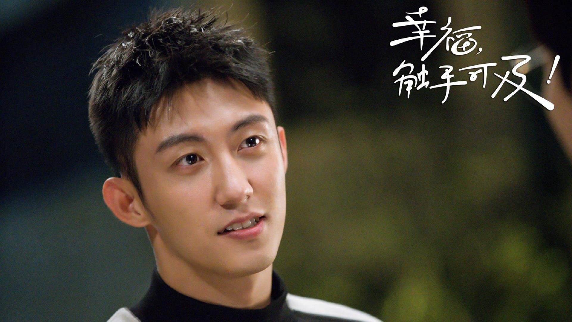 唯一之神迹,当那不勒斯洪流冲垮安哥拉壁垒,奥斯梅恩于欧冠神坛写下专属史诗