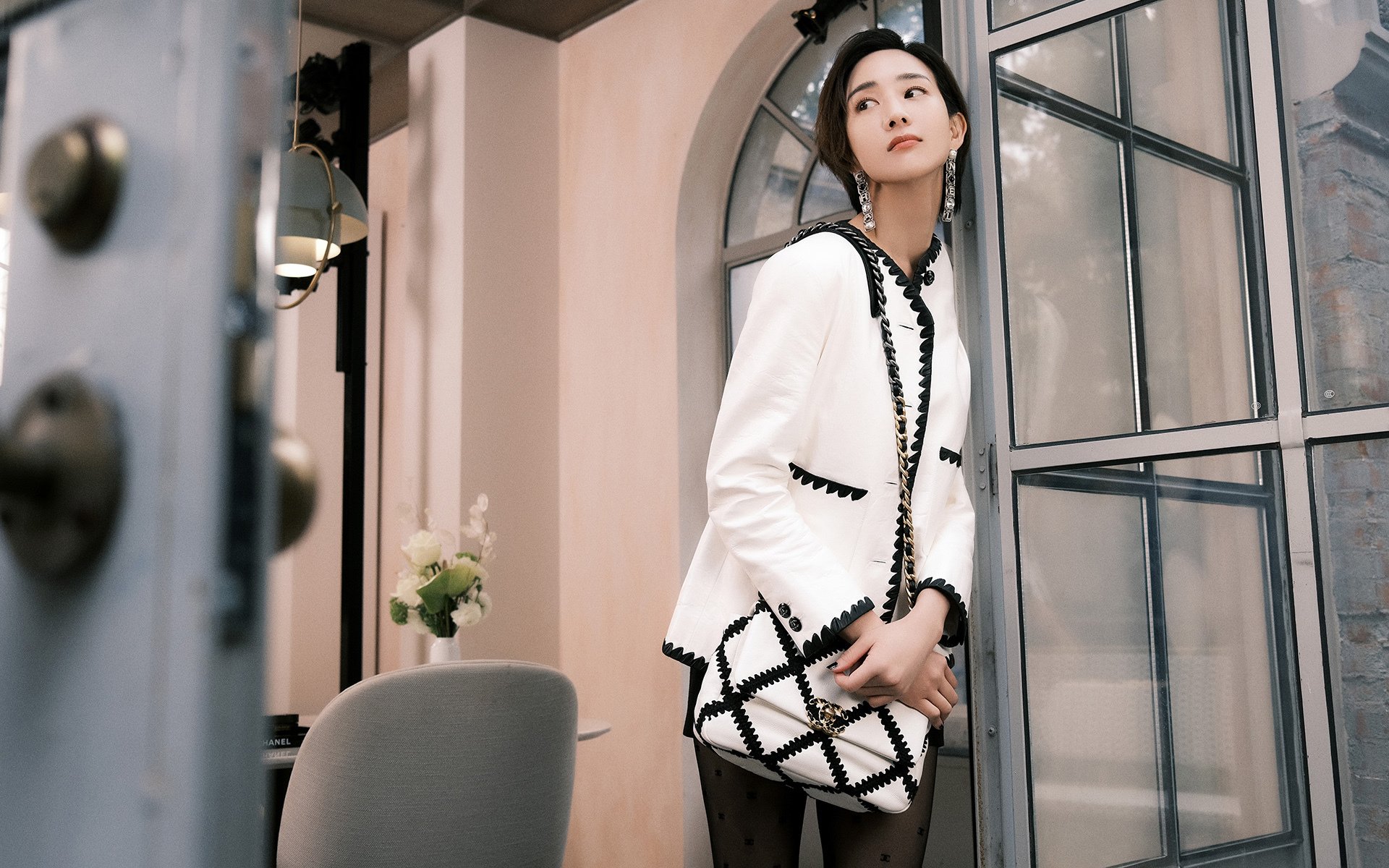 两个战场，一幅名画，墨西哥逆转与佩德里的教科书之夜