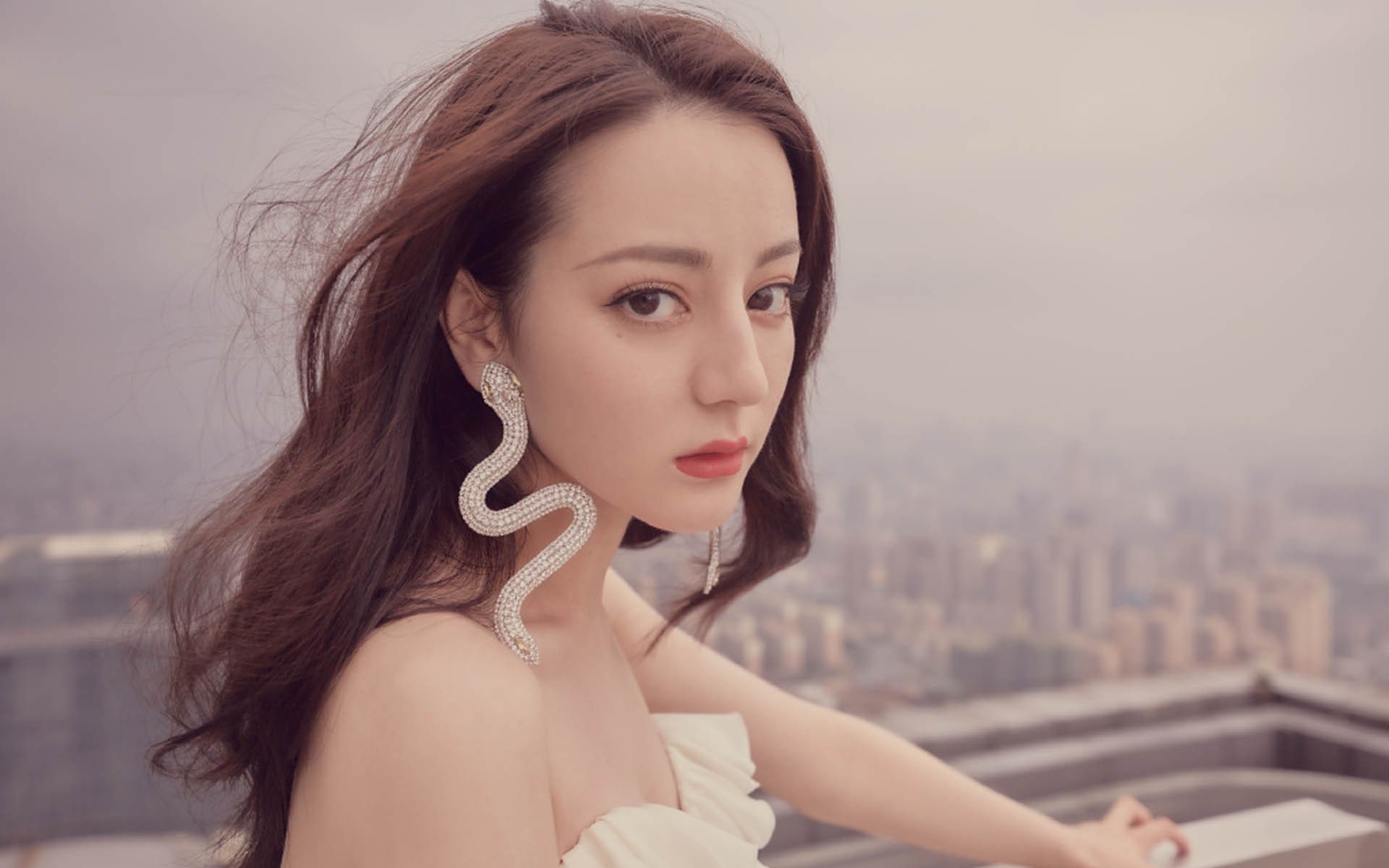 宿命的弧线,2026世界杯B组血战,伊朗铁骑碾碎厄瓜多尔,莫德里奇绝唱压哨封神
